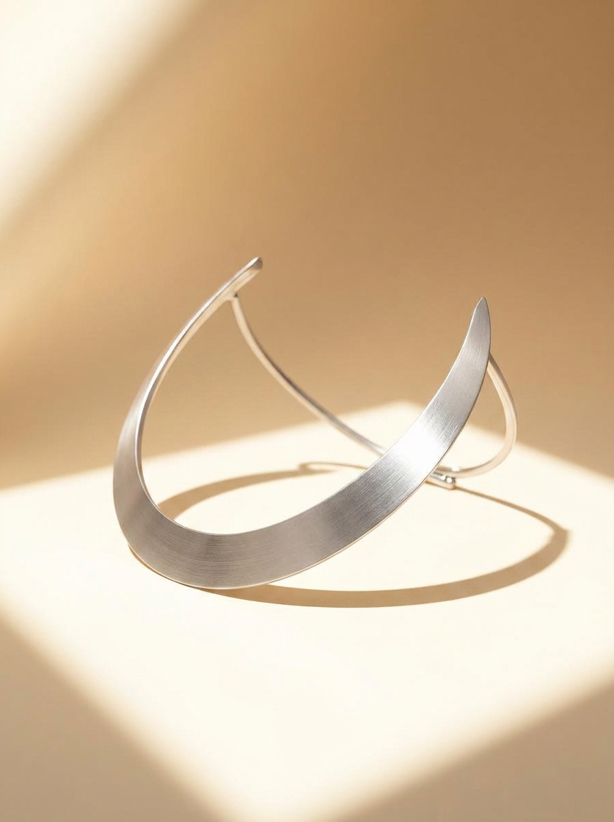 Arc Collar Necklace, alternate view